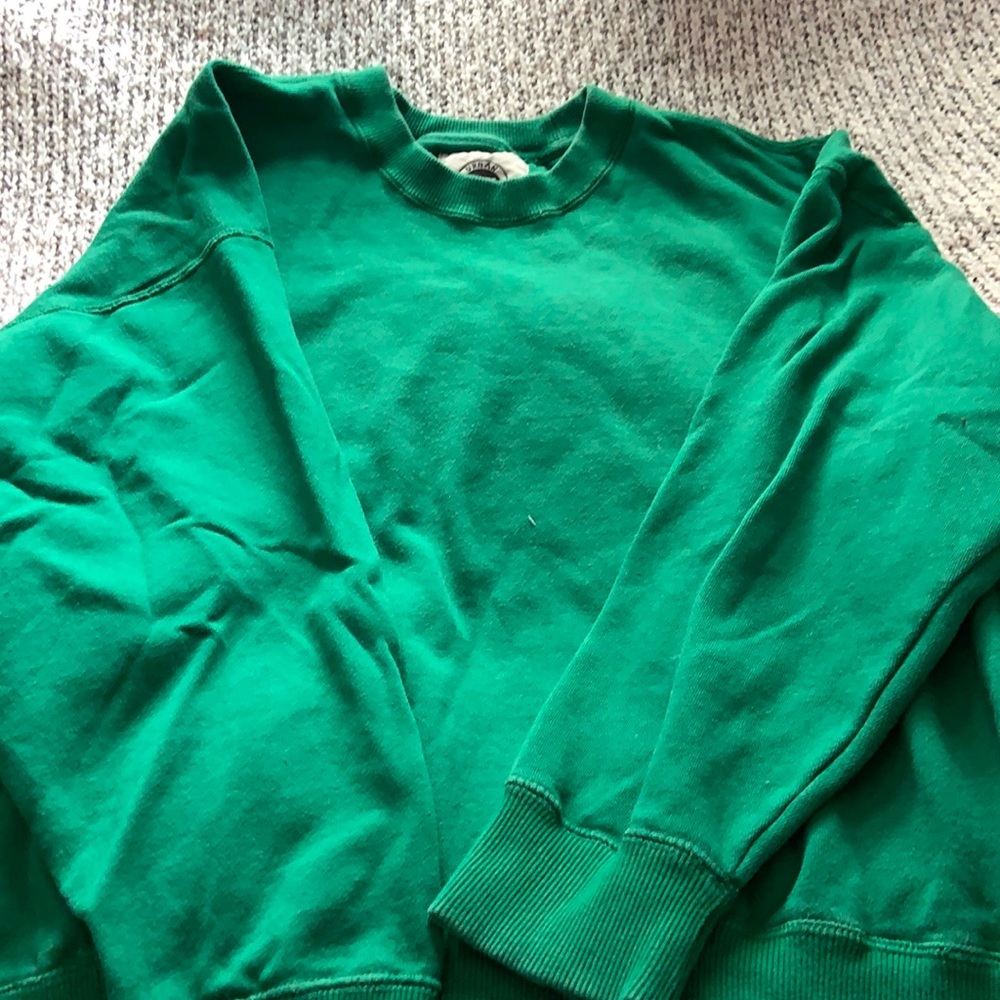 🔆Moving Sale 20% Off 🔆Green Pull Over